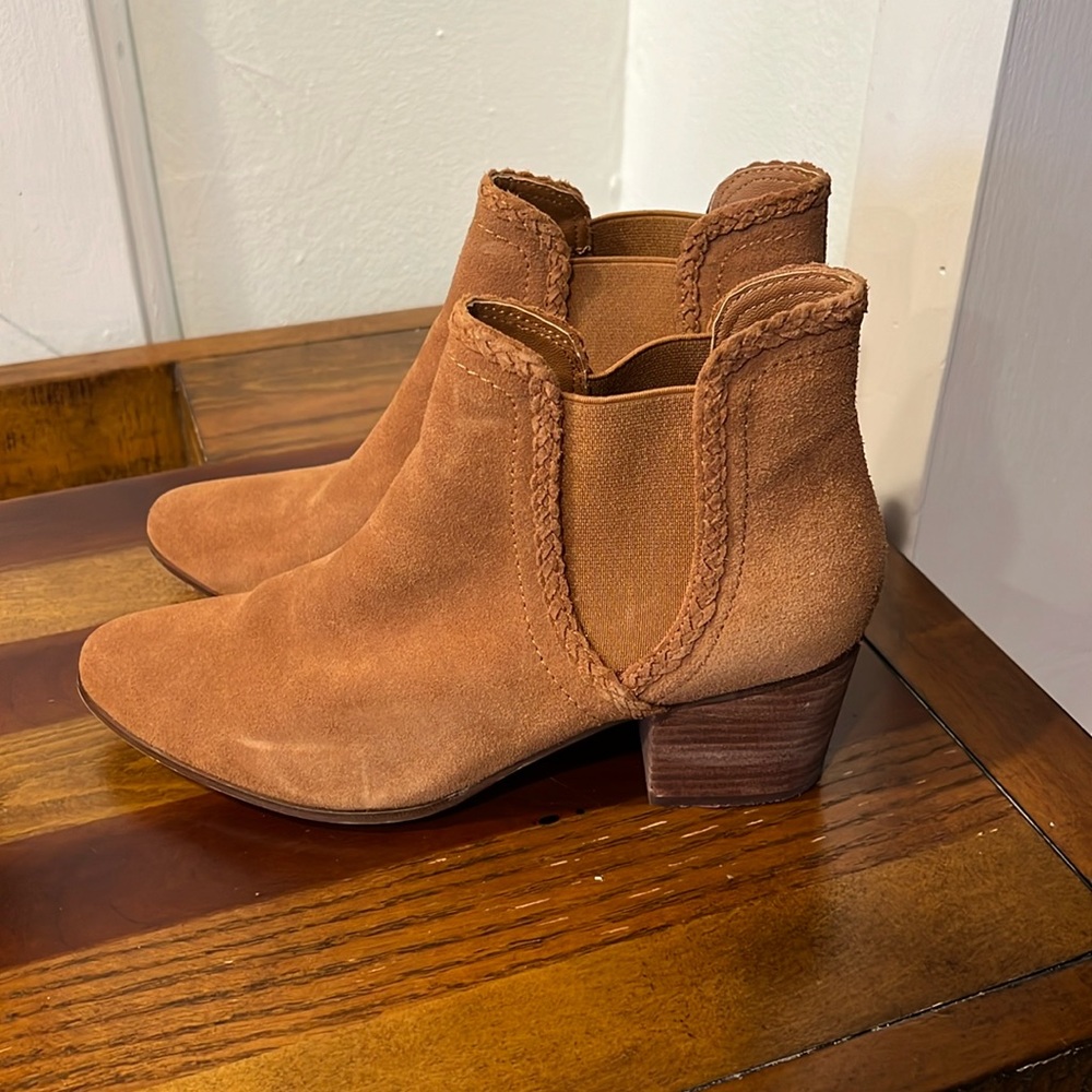 Tan real suede Aldo Boots